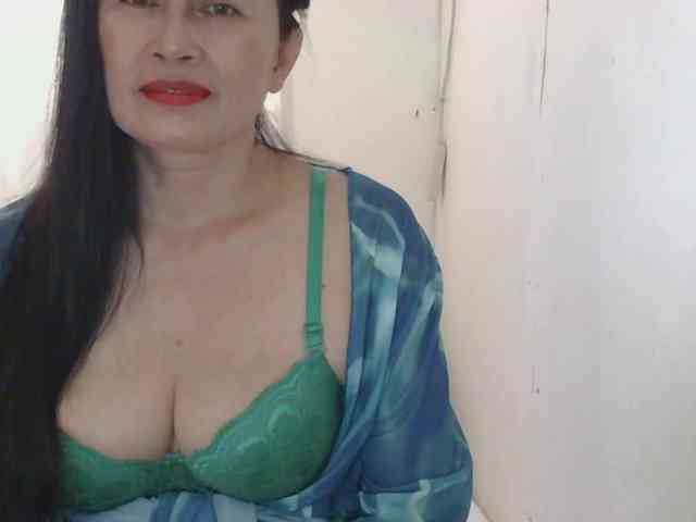 Pretty09 webcam