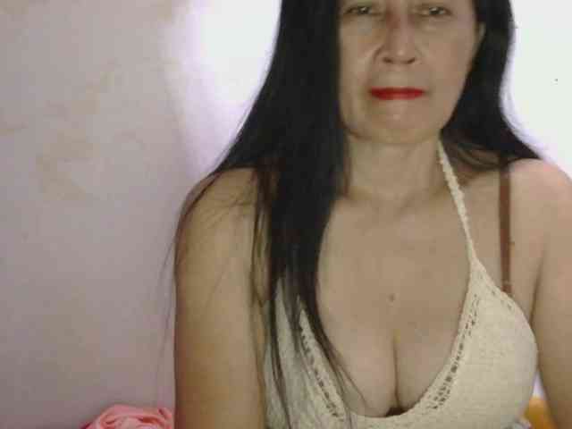 Pretty09 webcam