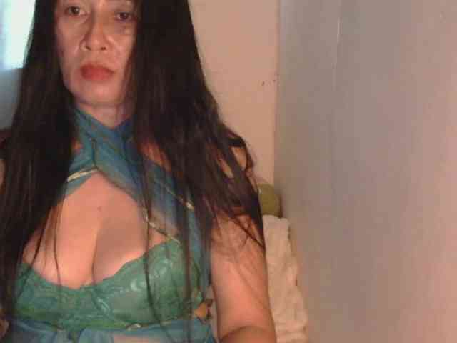 Pretty09 webcam