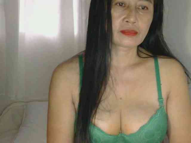 Pretty09 webcam