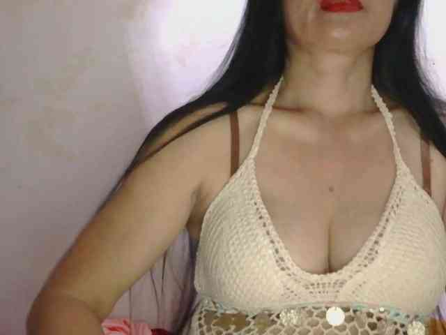 Pretty09 webcam