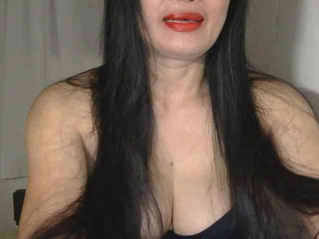 Pretty09 webcam