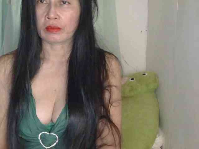 Pretty09 webcam