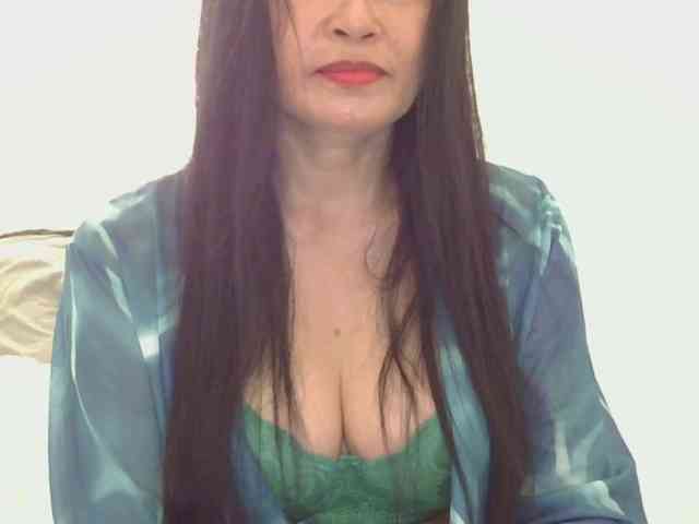 Pretty09 webcam