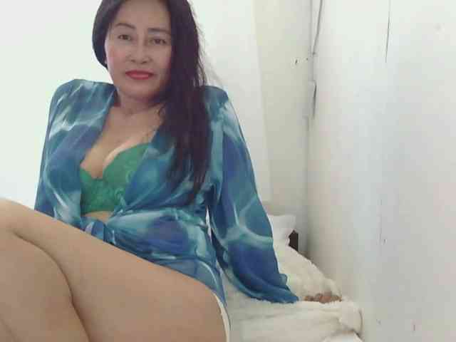 Pretty09 webcam