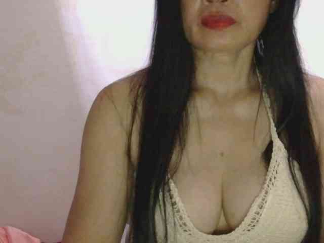 Pretty09 webcam