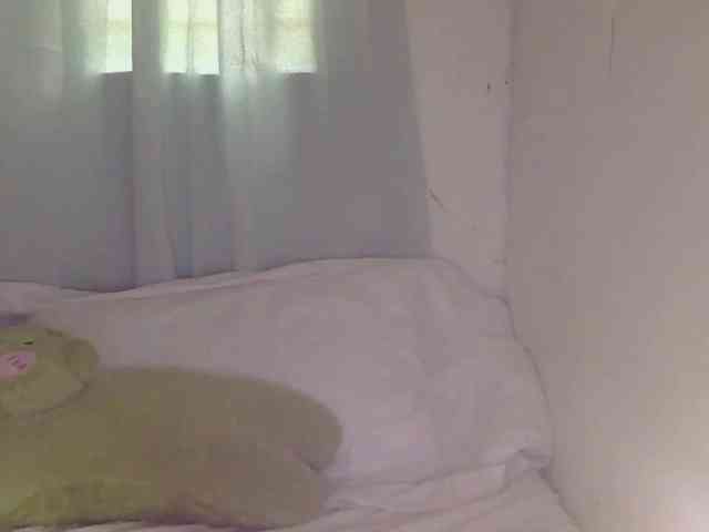 Pretty09 webcam