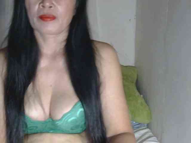 Pretty09 webcam
