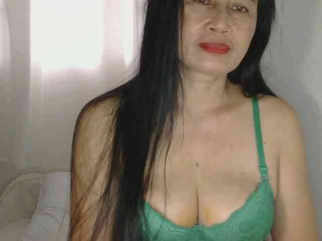 Pretty09 webcam