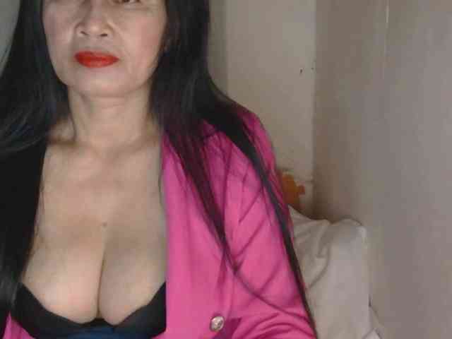 Pretty09 webcam
