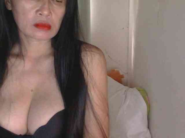 Pretty09 webcam