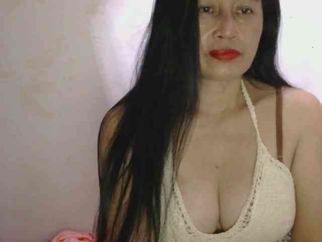 Pretty09 webcam