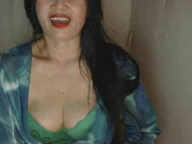 Pretty09 webcam