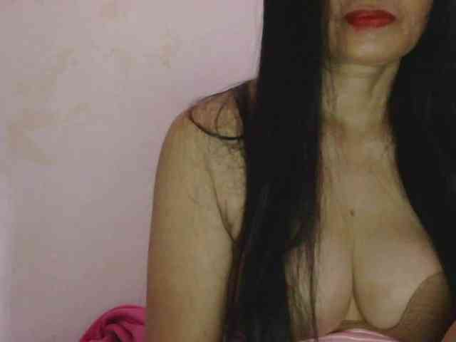 Pretty09 webcam