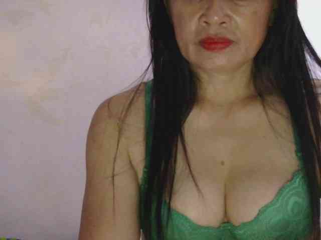 Pretty09 webcam