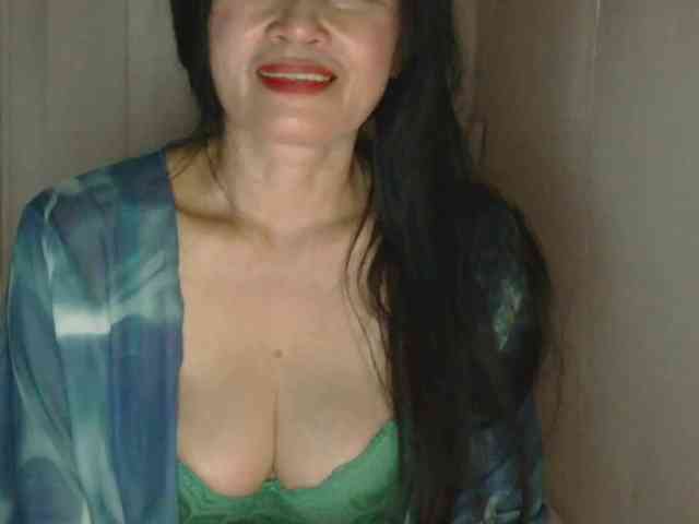 Pretty09 webcam
