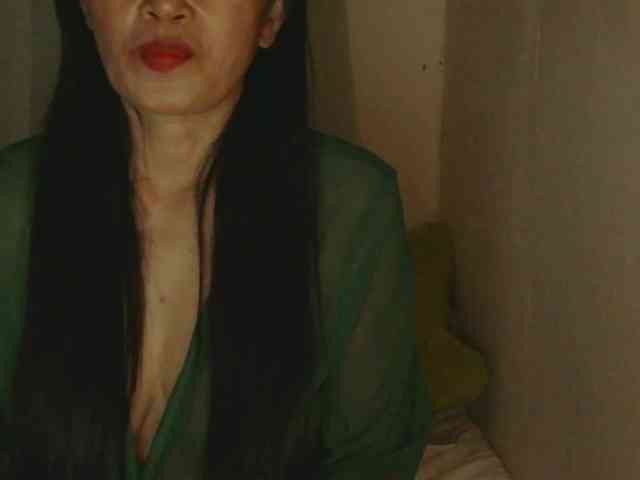 Pretty09 webcam
