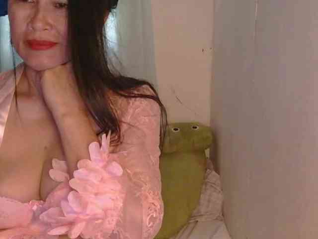Pretty09 webcam