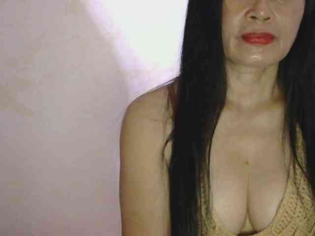 Pretty09 webcam