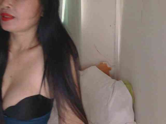 Pretty09 webcam