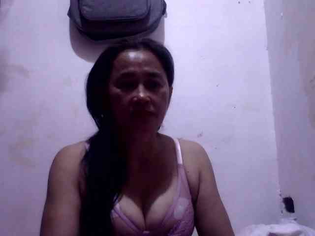 Pretty09 webcam