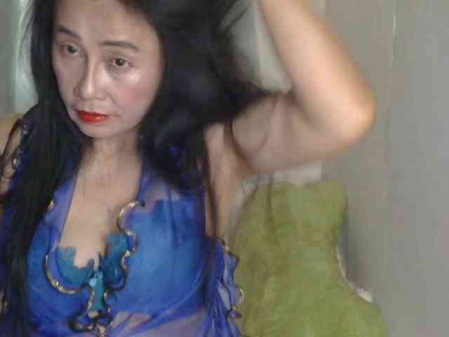 Model: Pretty09