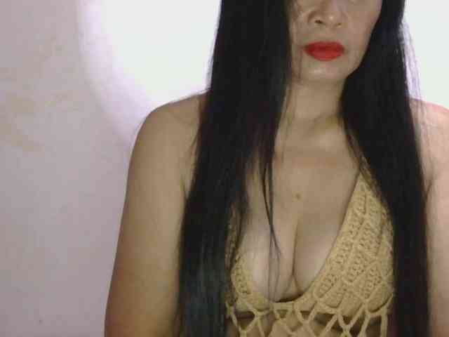 Pretty09 webcam