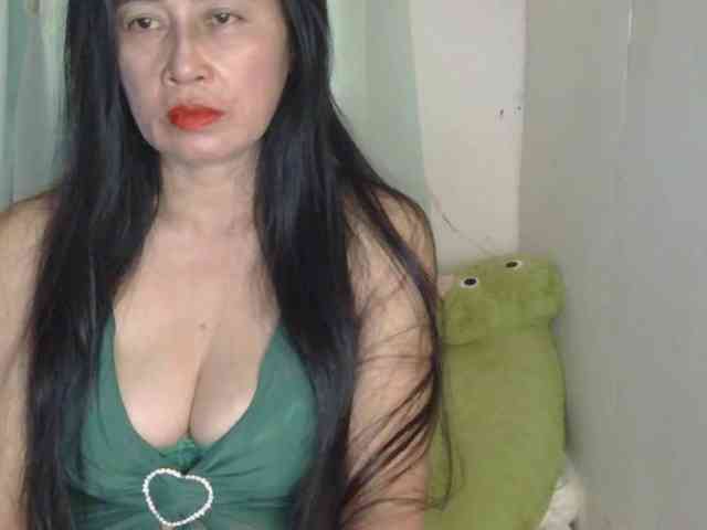 Pretty09 webcam
