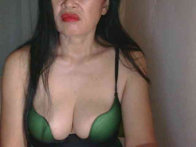 Pretty09 webcam
