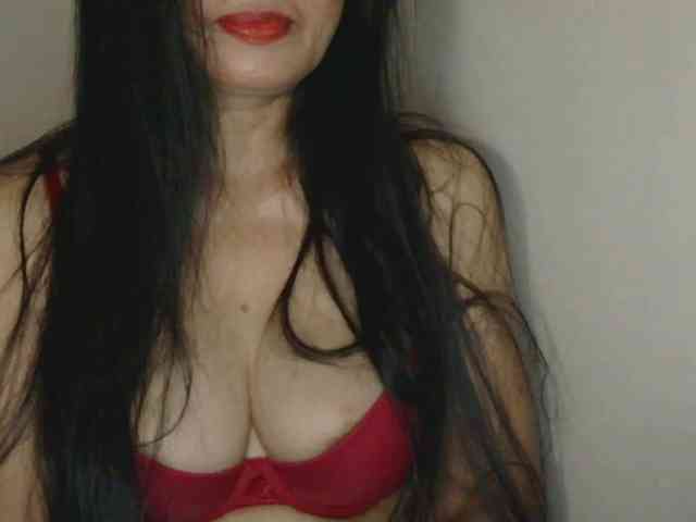 Pretty09 webcam