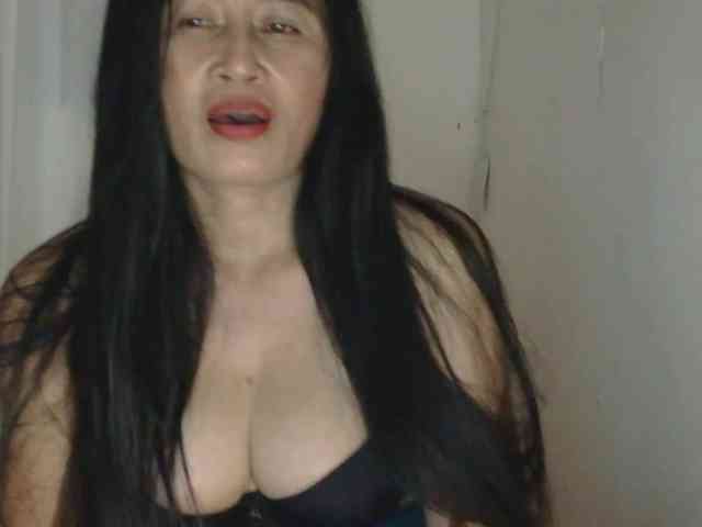 Pretty09 webcam