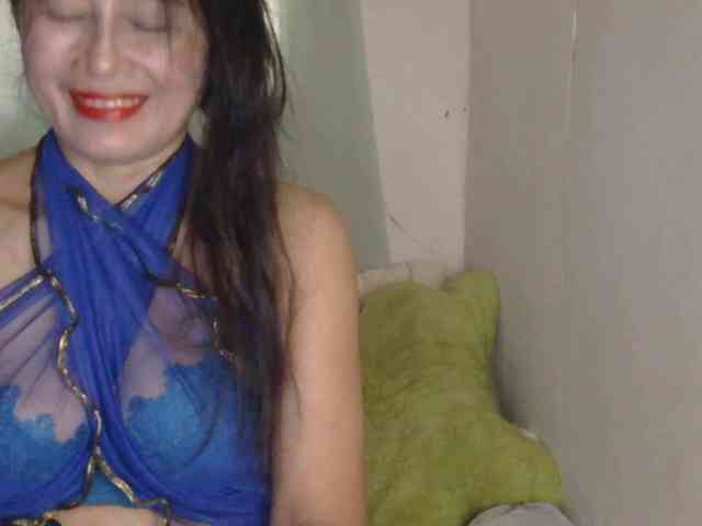 Pretty09 webcam