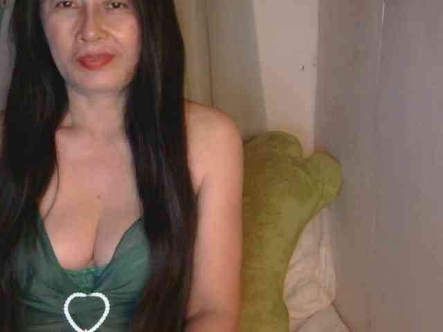 Pretty09 webcam