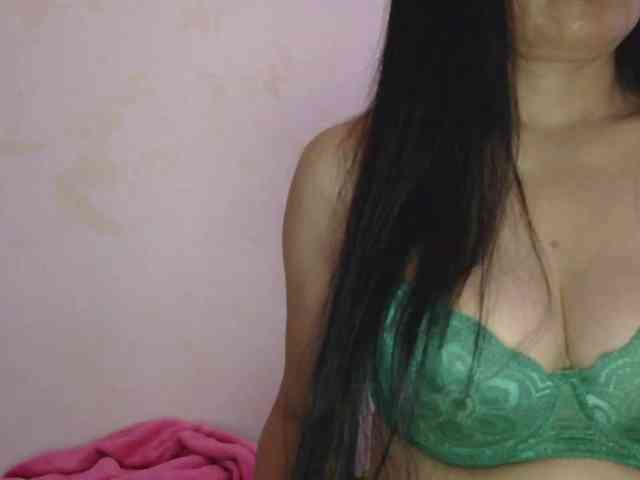 Pretty09 webcam