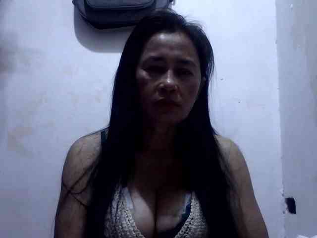 Pretty09 webcam