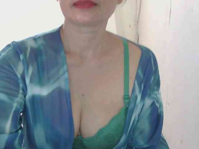 Pretty09 Live Webcam on BongaCams