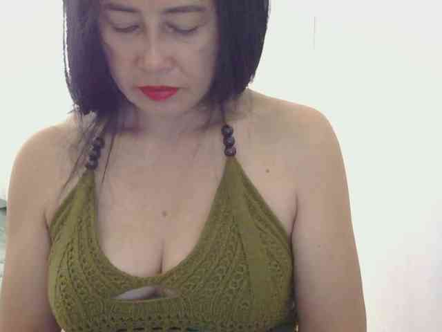 Pretty09 webcam