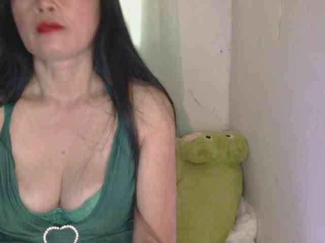 Pretty09 webcam
