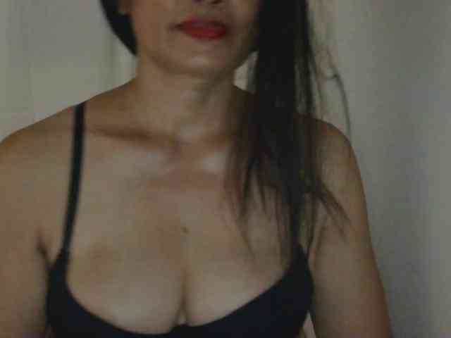 Pretty09 webcam