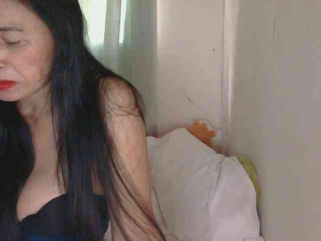 Pretty09 webcam