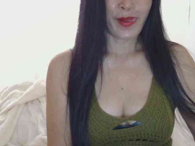 Pretty09 webcam