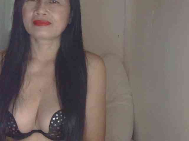Pretty09 webcam