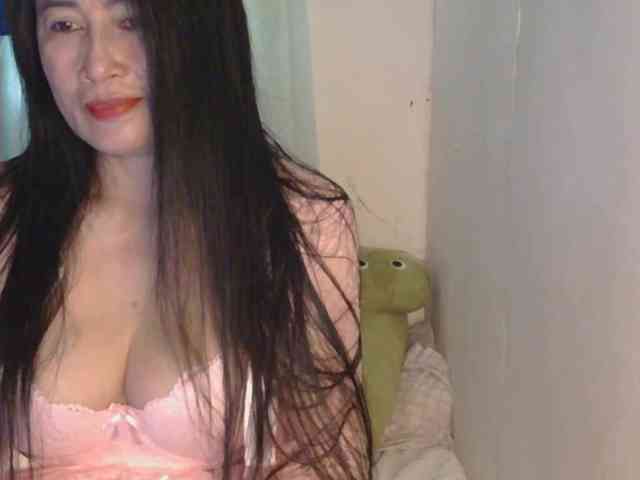 Pretty09 webcam