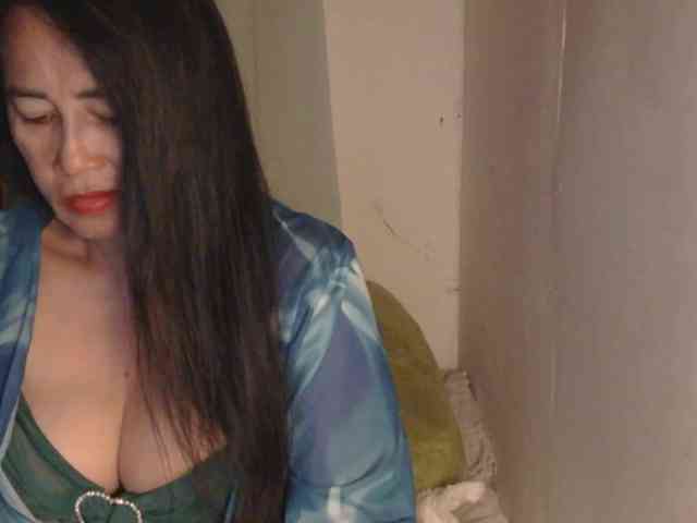 Pretty09 webcam