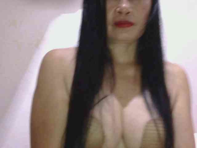 Pretty09 webcam