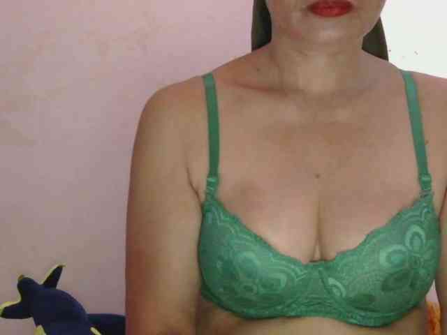 Pretty09 webcam