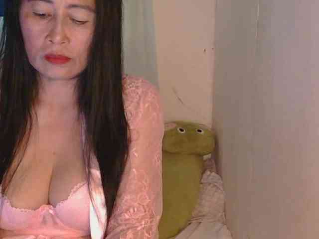 Pretty09 webcam
