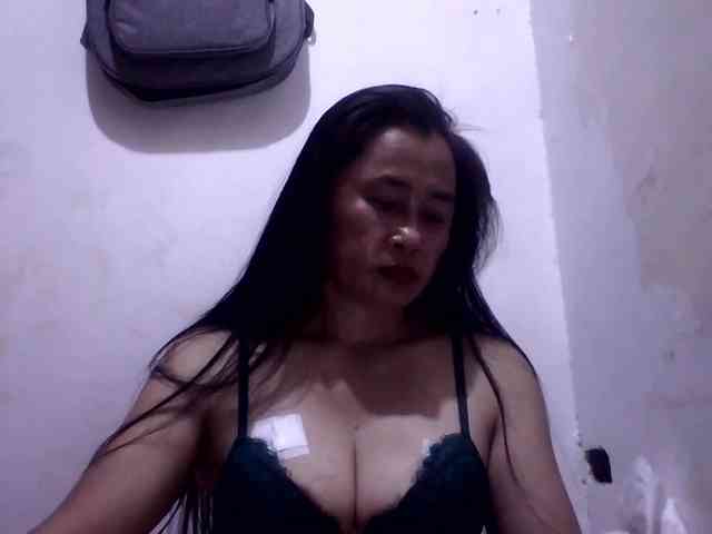 Pretty09 webcam