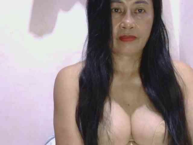 Pretty09 webcam