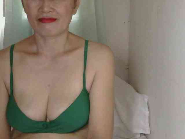 Pretty09 webcam
